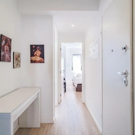 Apartment Akicity Pearl Ii Lissabon