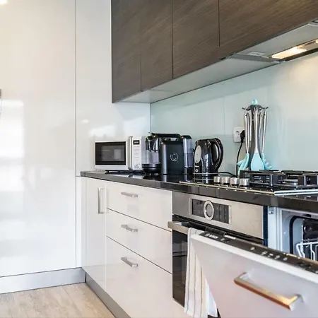 Akicity Pearl Ii Apartment *