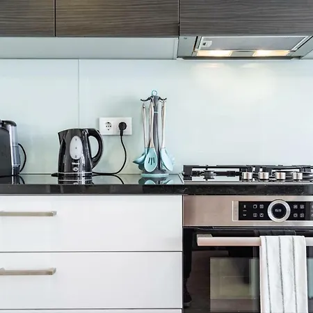 Akicity Pearl Ii * Lizbona