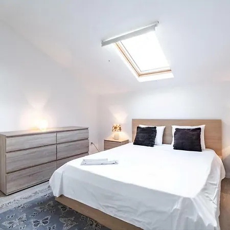 Apartament Akicity Pearl Ii